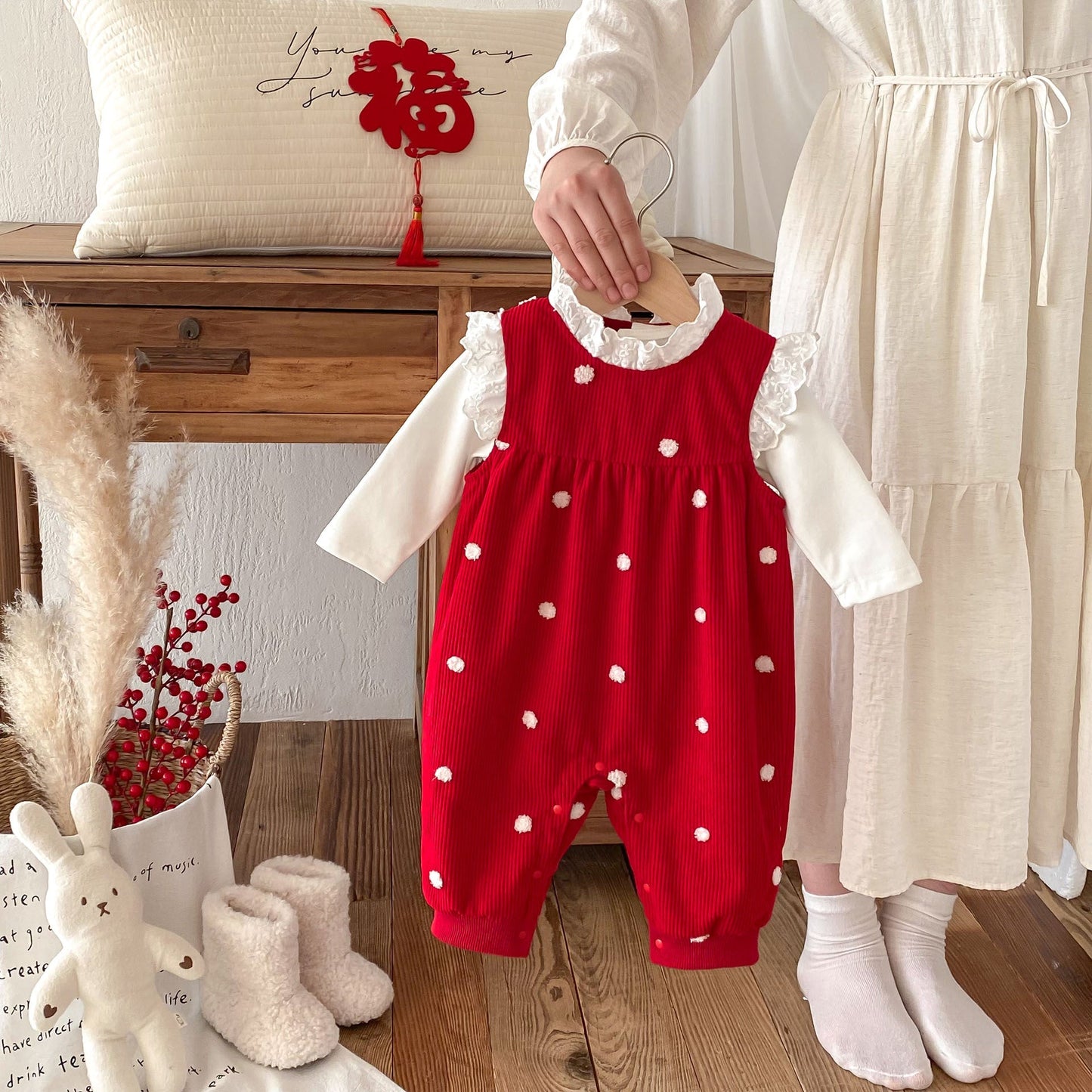 Sping and Winter Arrival Baby Cute Polka Dots Warm Fleece Sleeveless Rompers Vest-4